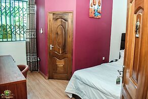 RK Italian Boy Hotel