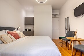 Phaedrus Living The Nine Muses Euterpe