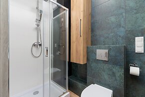 Expo Cracow Apartment by Renters