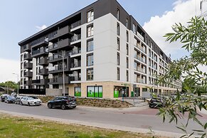 Expo Cracow Apartment by Renters