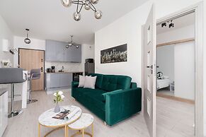 Expo Cracow Apartment by Renters