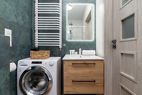 Expo Cracow Apartment by Renters