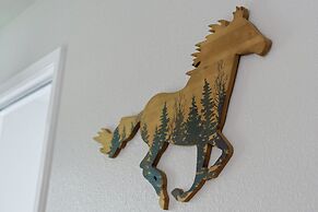 Pet-friendly Marble Falls Home w/ Hot Tub!