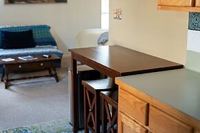 Pet-friendly Marble Falls Home w/ Hot Tub!