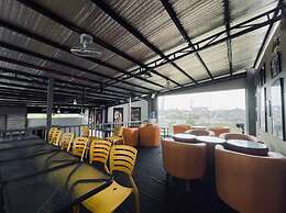 Agathas Hotel powered by Cocotel