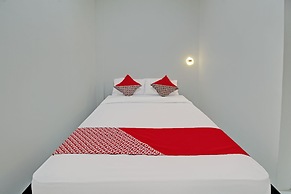 Super OYO 92433 Sirih Gading Family Guest House