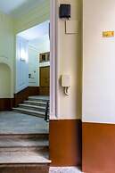 Rettifilo Family Apartment by Wonderful Italy