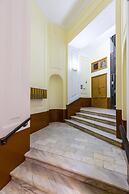 Rettifilo Family Apartment by Wonderful Italy