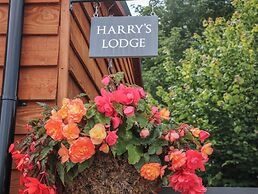 Harry's Lodge