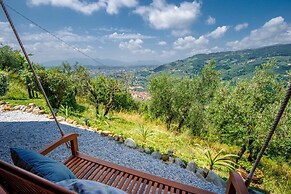 Sospirata Farmhouse in Pescia