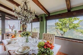 Sospirata Farmhouse in Pescia