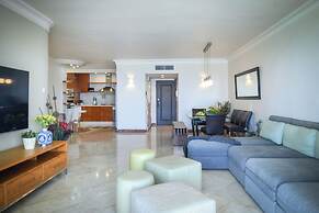 Netanya Panoramic Sea-View 4BR Apartment