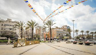 Netanya Panoramic Sea-View 4BR Apartment
