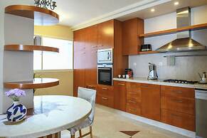 Netanya Panoramic Sea-View 4BR Apartment