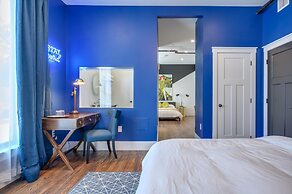 Historic B&B in Heart of ATX - 3 Suites Sleeps 10