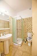 Villa Elpida at Minies