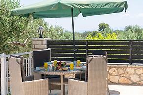 Dendra Apartments at Skala