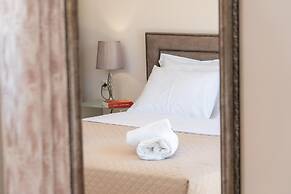 Dendra Apartments at Skala