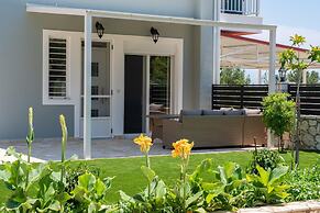 Dendra Apartments at Skala