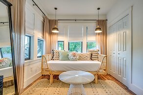 Historic Austin B&b: 4 Unique Suites, Sleeps 15!