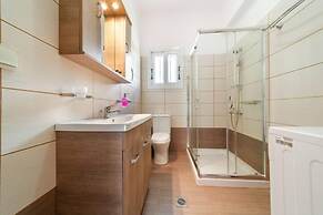 Olive Guest House at Sami