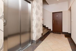 Neptun Park Apartment Gdańsk by Renters