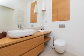 Neptun Park Apartment Gdańsk by Renters