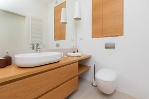 Neptun Park Apartment Gdańsk by Renters