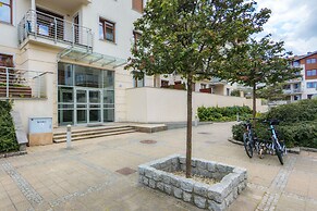Neptun Park Apartment Gdańsk by Renters