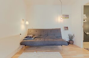 Downtown / Newly Renovated 2 Bedroom Apartment