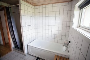 4 Br House / Capital / Cheerful /Nature