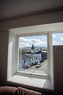 The Bird / Guesthouse / 10 Min Walk Downtown