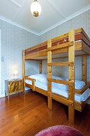 Downtown - Retro Decor - Stunning Views - Terrace