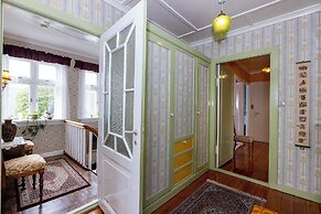 Downtown - Retro Decor - Stunning Views - Terrace