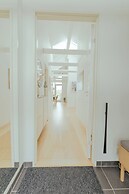 Stunning Views / Penthouse / Decorative / Parking