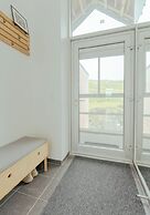 Stunning Views / Penthouse / Decorative / Parking