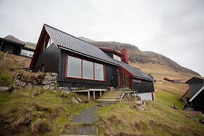 Idyllic Vacation Home With A Breathtaking View