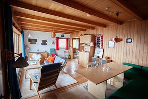 Idyllic Vacation Home With A Breathtaking View