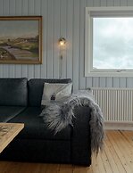 Cozy 2-Bedroom House With A Fantastic View