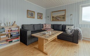 Cozy 2-Bedroom House With A Fantastic View