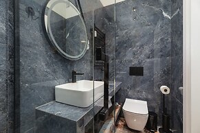 Mickiewicza Apartment Cracow by Renters