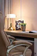 Mickiewicza Apartment Cracow by Renters