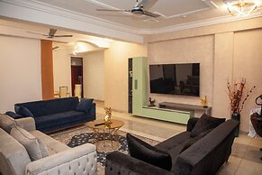 Mercy Royal Heights