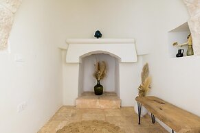 Trullo Kallist con Piscina by Wonderful Italy