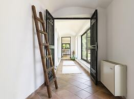 Trullo Kallist con Piscina by Wonderful Italy