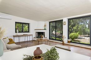 Trullo Kallist con Piscina by Wonderful Italy