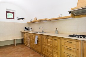 Trullo Kallist con Piscina by Wonderful Italy