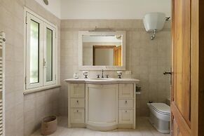 Trullo Kallist con Piscina by Wonderful Italy