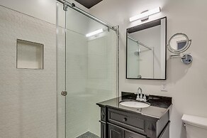 Private Suite in Historic Austin B&b: Sleeps 5!