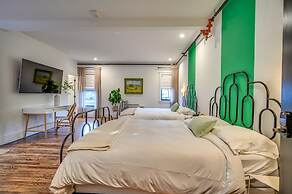 Private Suite in Historic Austin B&b: Sleeps 5!